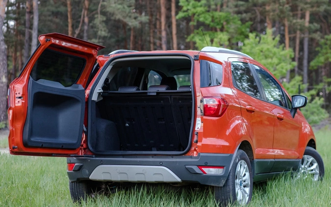 Ford EcoSport cena 38900 przebieg: 72000, rok produkcji 2015 z Ostrołęka małe 154